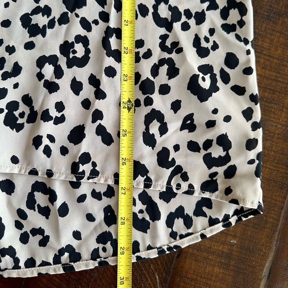 Pleione Animal Print High/Low Flowy Tank Top Size Medium - Picture 14 of 16